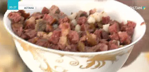 Наурыз көже қайнаған үйге ырыс кіреді