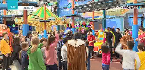 Астанада 30-ға жуық бала ойын-сауық орталықтарына тегін кіріп, түрлі аттракциондарға отырды
