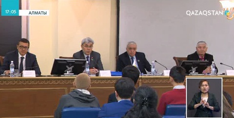Депутаттар аймақтарды аралап жүр
