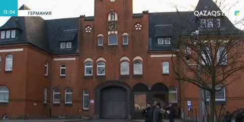 Сот Пучдемонды кепіл ақшаға босатты