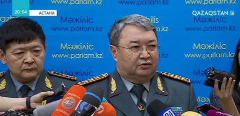 Елімізде әскери ұшқыштардың жалақысы 500 мың теңгеге дейін көтерілуі мүмкін