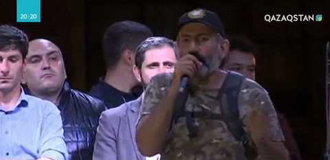 Еревандағы шеру екі күнге тоқтады