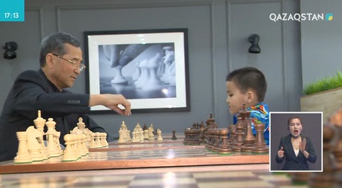 Алты жасар Дінмұхаммед Төлендинов шахматтан Әлем чемпионы атанды