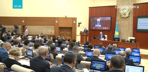 Шетелдік тікұшақтар Астанада жөндеуден өтуде