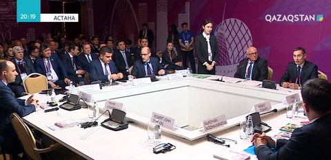 АЭФ аясында10 ірі жоба бойынша меморандумдар мен жол карталары бекітілді