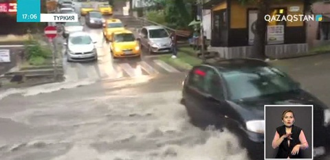 Анкарада су тасып, көлік қатынасы қиындады