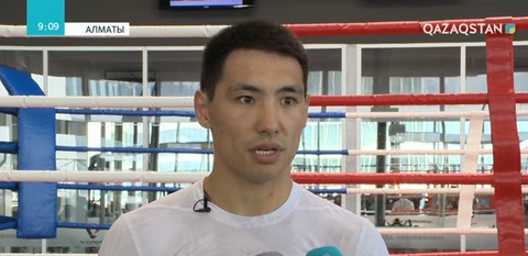 Жәнібек Әлімханұлы кәсіпқой боксқа түбегейлі ауысты