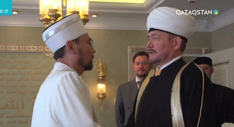 Бас мүфти ресейлік әріптесімен кездесті