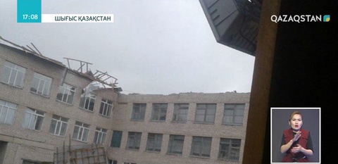 ШҚО-дағы дауылдан ғимараттардың шатыры ұшты