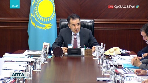 Бақытжан Сағынтаев бюджетті игермей жатқан министрлер мен облыс әкімдерін сынады