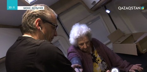 Тегін көмек көрсететін дәрігер