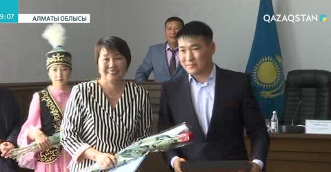 «Жетісу» және «Огни Алатау» газеттерінің ұжымы оқырмандарымен кездесулер өткізуде