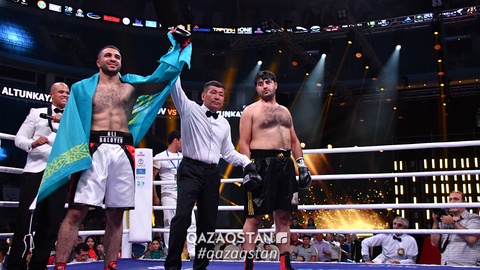 Астанадағы бокс кешінде өнер көрсеткен қазақстандық боксшылардың барлығы жеңіске жетті
