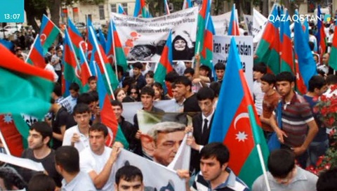 Әзірбайжанда шеру кезінде екі полиция қызметкері қаза тапты