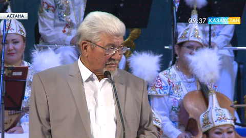 Елордада А.Мұздахановтың «Нұрлы таң» шығармашылық кеші өтті