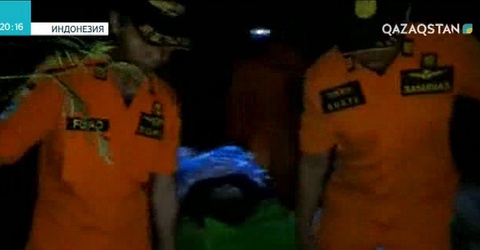 Индонезияда зілзала құрбандары 100-ге жуықтады