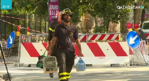 Тұрғындар құлаған көпір маңынан көшірілді