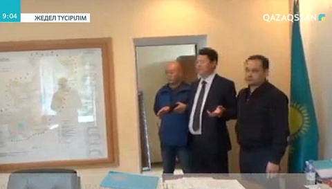 СҚО-да аудан әкімі парамен ұсталды