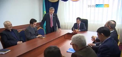 Бүгін - журналист, публицист Сауытбек Абдрахмановтың туған күні