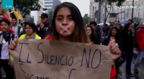 Мексикада жоғары оқу орындарының мыңдаған студенті наразылық акциясына шықты