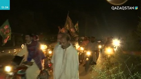 Пәкістанның бұрынғы үкімет басшысы Наваз Шариф қамаудан босатылды