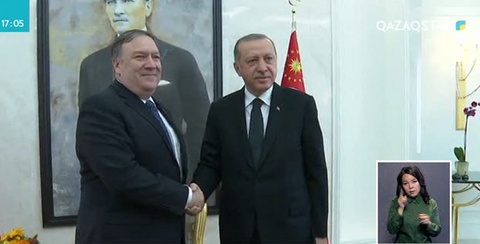 АҚШ-тың мемлекеттік хатшысы Майк Помпео Режеп Тайып Ердоғанмен Анкарада кездесті