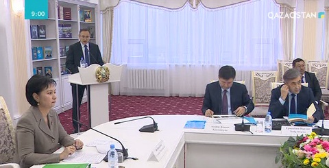 Жуырда ғана латын қарпіне ауысқан Елтаңба жаңа нұсқаға біртіндеп ауыстырылады