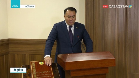 Нұрсұлтан Назарбаев ҚР Мемлекеттік күзет қызметінің басшылығымен кездесті