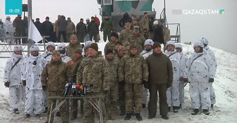 Петр Порошенко әскери резервтегі азаматтарды соғысқа дайындықтан өтуге шақырды