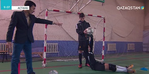 Жаңа әдіс: Мектеп пәндерін балаларға футбол арқылы үйретпек