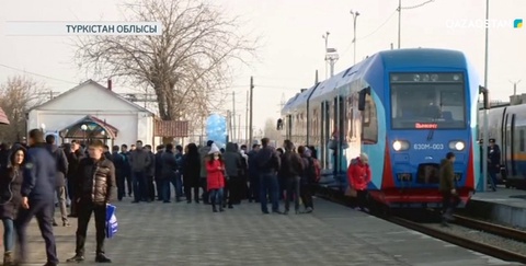Түркістан мен Шымкент арасында жүрдек пойыз қатынай бастады