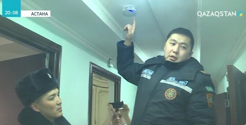 Астанадағы жер үйлерге улы газға әсер ететін құрылғылар орнатыла бастады