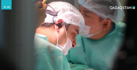 Қазақстандық дәрігерлер құлаққа ота жасаудың жаңа тәсілдерін үйренді