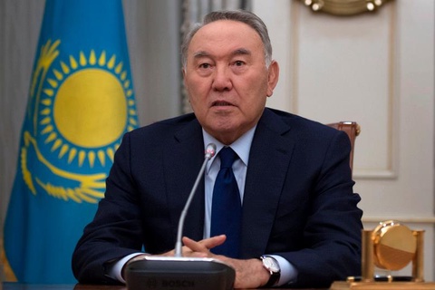 Мемлекет басшысы: Үкімет отставкаға кетуі керек деп санаймын
