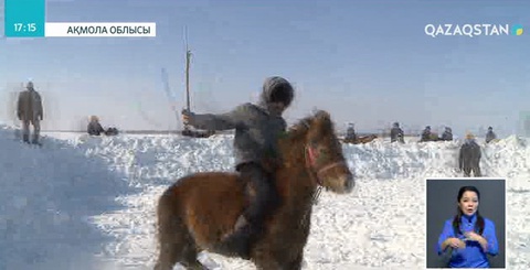 Бозбалалар арасында жабағы үйретуден жарыс өтті