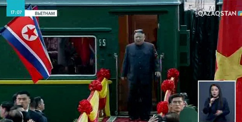 Солтүстік Корея лидері Ким Чен Ын бүгін Вьетнамға жетті