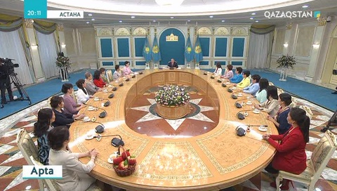 Елбасы әйелдер қауымы өкілдерімен дәстүрлі кездесу өткізді