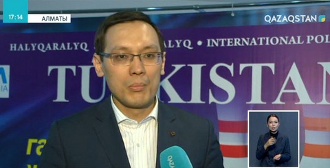 БАҚ өкілдері арасында боулингтен жарыс өтті