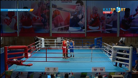 Бокстан Қазақстан чемпионаты: 60 кг. салмақта 18 жастағы Серік Теміржановтан басым түскен шығысқазақстандық Әділет Құрметов финалға шықты (ВИДЕО) 