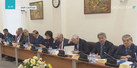 Мәжілісте киберқауіпсіздік мәселелері талқыланды