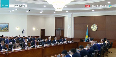 Асқар Мамин жатақханаларға қымбат жобалық-сметалық құжаттарды әзірлеуді тоқтатуды тапсырды