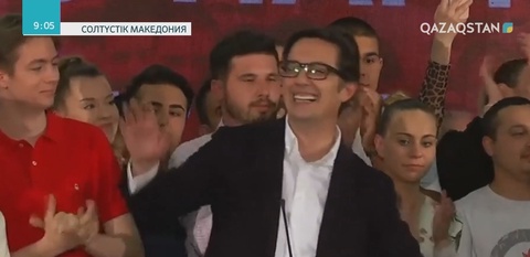 Солтүстік Македонияда батысшыл саясаткер Стево Пендаровский президент сайлауында жеңіске жетті