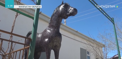 Маңғыстау тұрғыны өз үйі мен ауласын мұражайға айналдырған