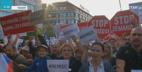 Чехияда әділет министріне қарсы шеру өтіп жатыр