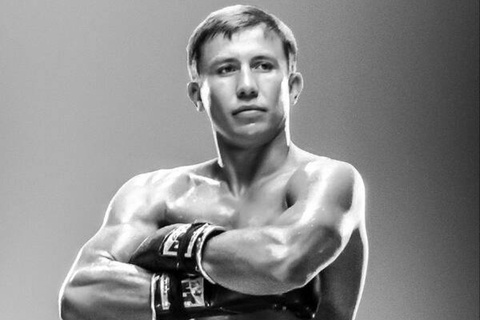 Геннадий Головкин интернет-дүкен ашты