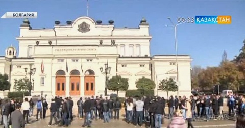 Болгариялық полицейлер шеруге шықты