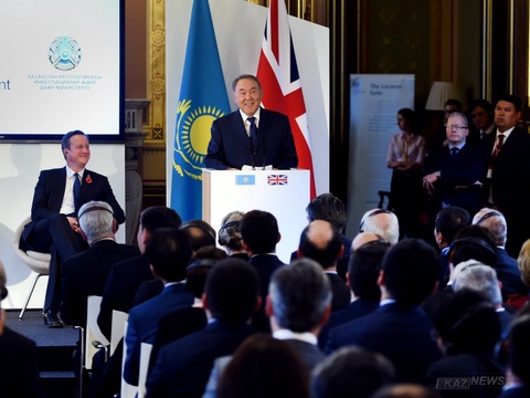 Елбасы Нұрсұлтан Назарбаев Ұлыбританияға мемлекеттік сапармен барды