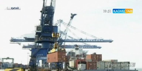 Қытайдың сыртқы сауда көлемі 12,2 пайызға қысқарып, 323 миллиард долларға тең болды