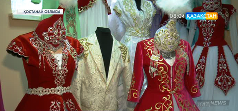 Қостанай облысының тұрғыны Гүлнұр Омарова ұлттық киімдер тігіп кәсібін өркендетуде