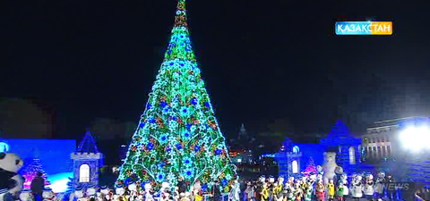 Нұрсұлтан Назарбаев еліміздің бас шыршасының шамын жақты (БЕЙНЕБАЯН)